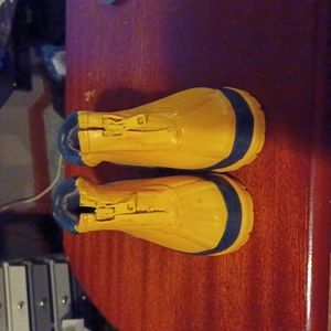 Rain boots